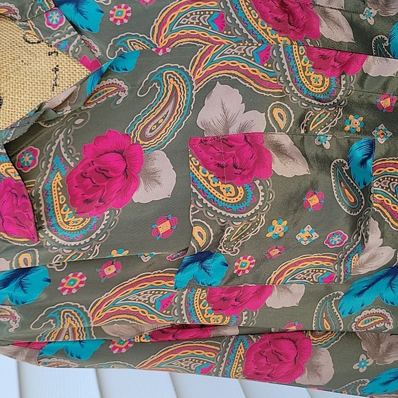 NEW Alfred Dunner Paisley & Floral Button Down Top - Picture 7 of 17